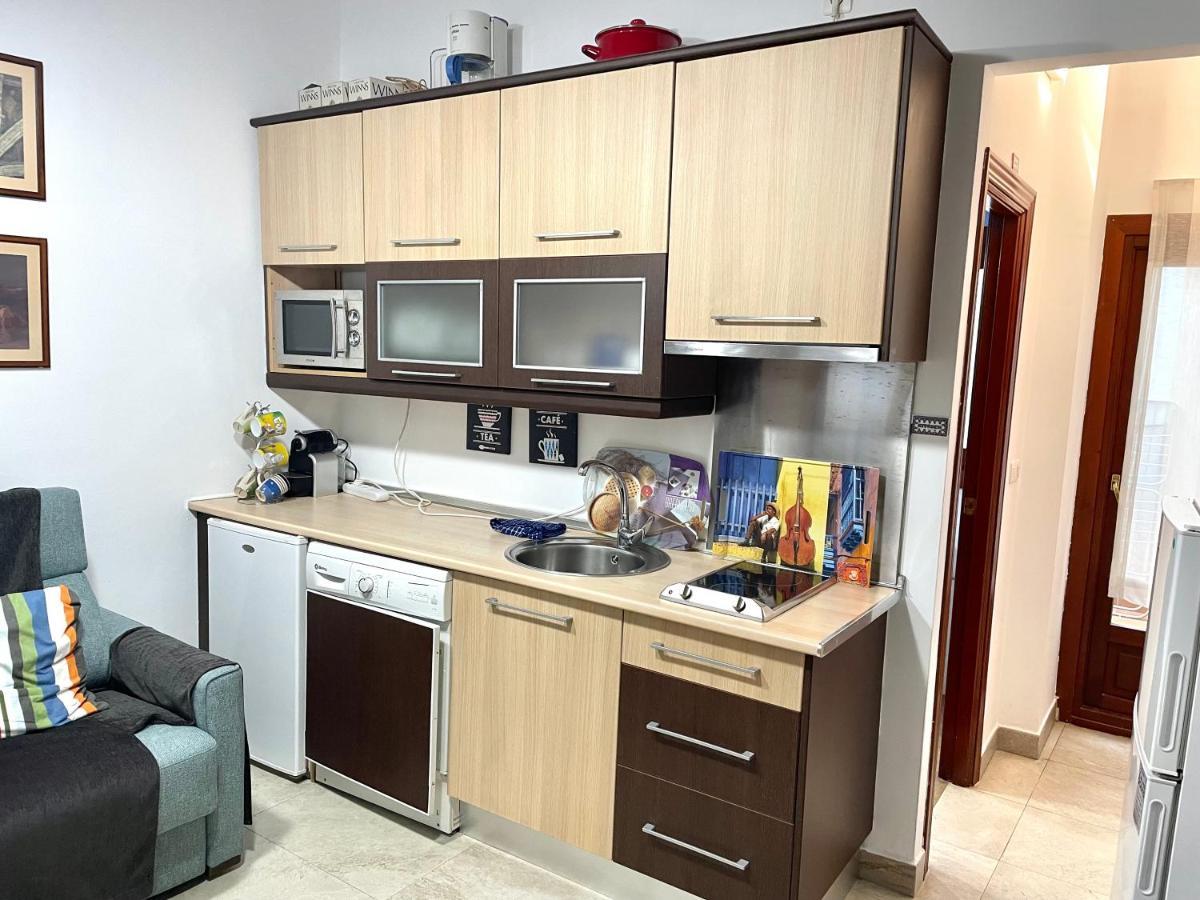 Apartamento Centro Plaza Salvador, Wifi Free& Parking Opcional セビリア エクステリア 写真