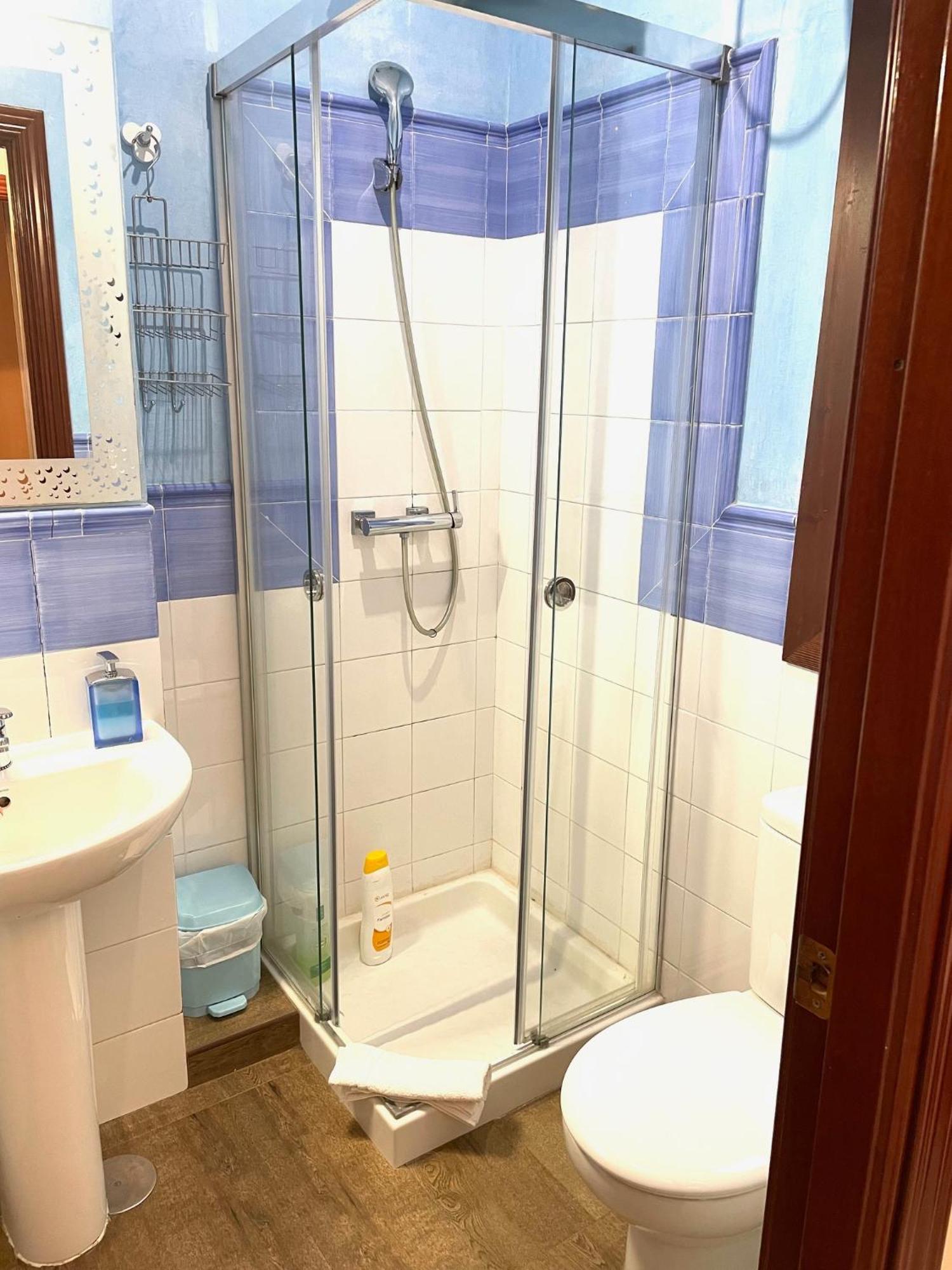 Apartamento Centro Plaza Salvador, Wifi Free& Parking Opcional セビリア エクステリア 写真