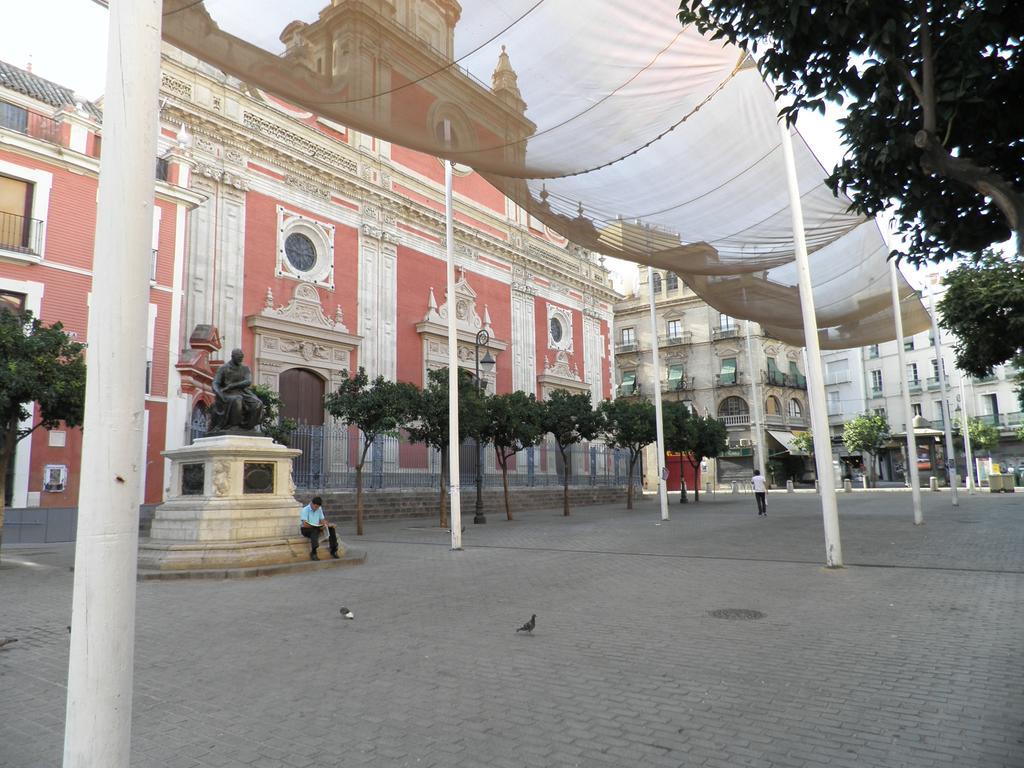 Apartamento Centro Plaza Salvador, Wifi Free& Parking Opcional セビリア エクステリア 写真