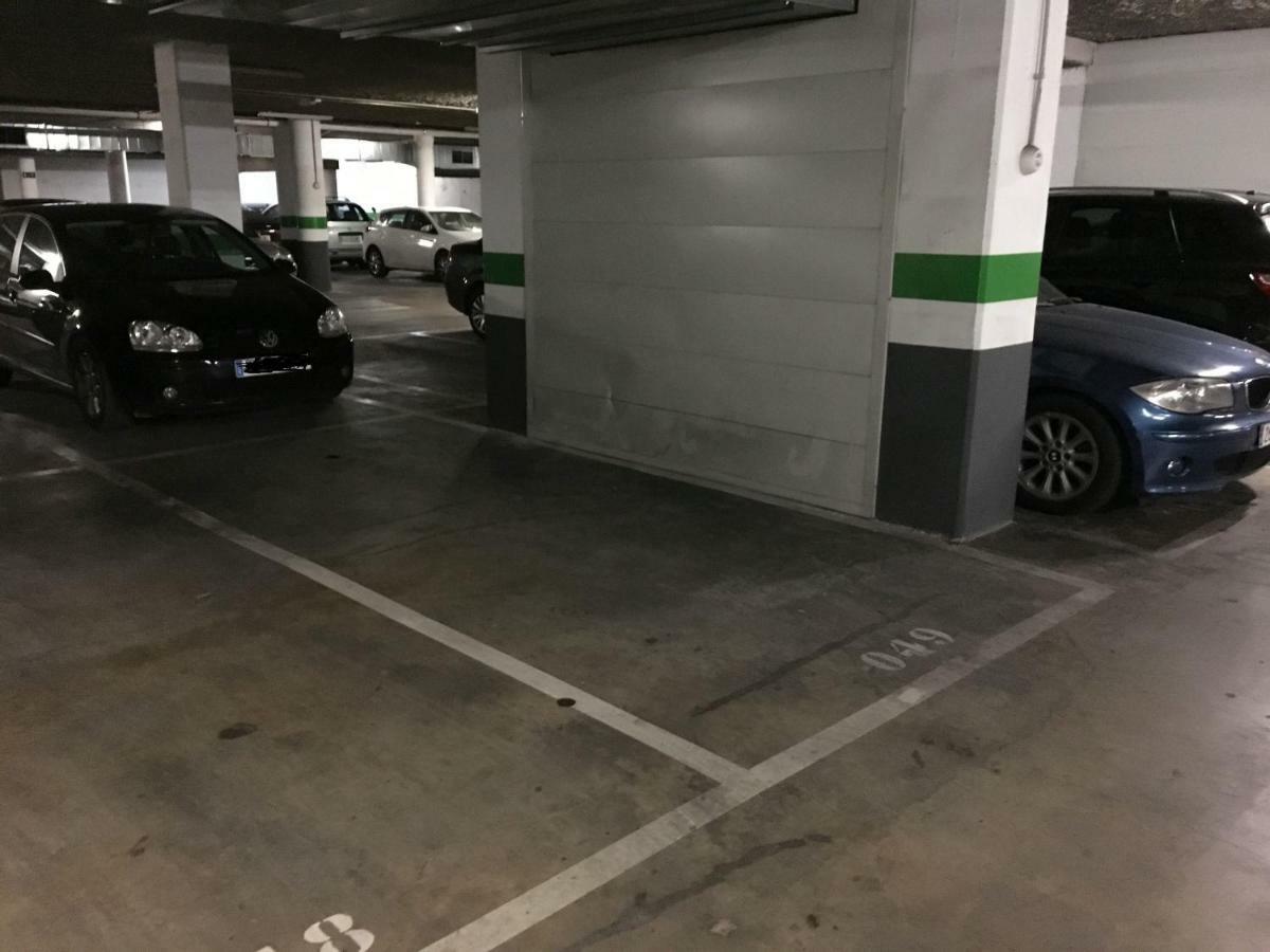 Apartamento Centro Plaza Salvador, Wifi Free& Parking Opcional セビリア エクステリア 写真